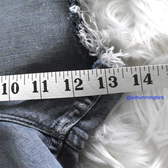 MOTHER | The Tomcat Kick Fray Short (Shadows in the grass) - Picture 11 of 16